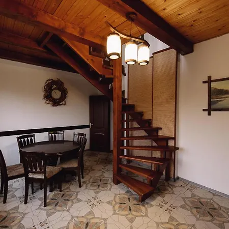 Котедж Яблуниця Holiday home