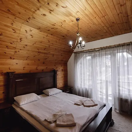 Котедж Яблуниця