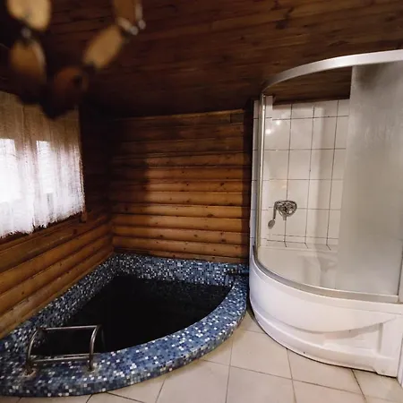 Holiday home Котедж Яблуниця Yablunytsya