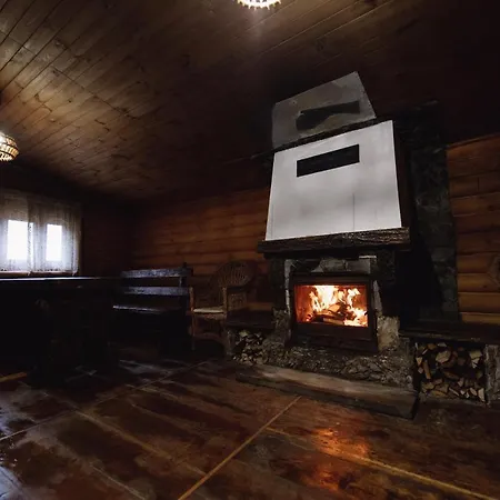 Котедж Яблуниця * Yablunytsya